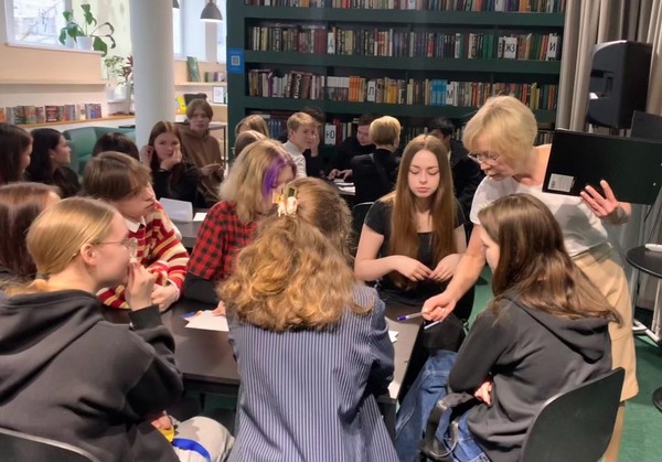 Беседа-размышление «Путешествие сквозь эпохи открытий»