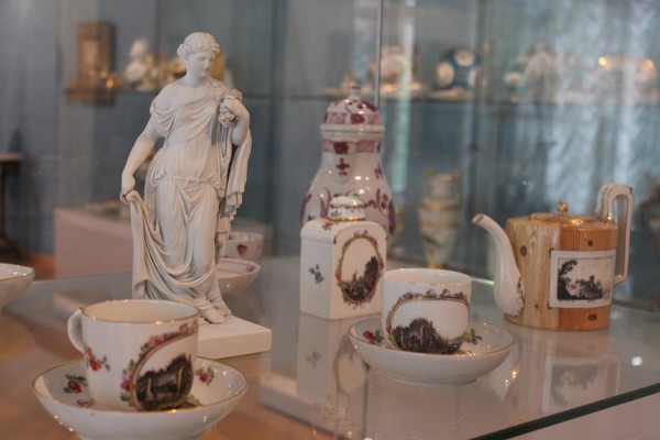 Экскурсия-квест «Подобные цветам…»