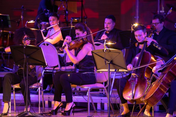 Новогодний саундтрек