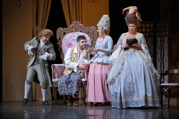 Спектакль «Ночь ошибок»