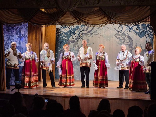 «Новогодние встречи»