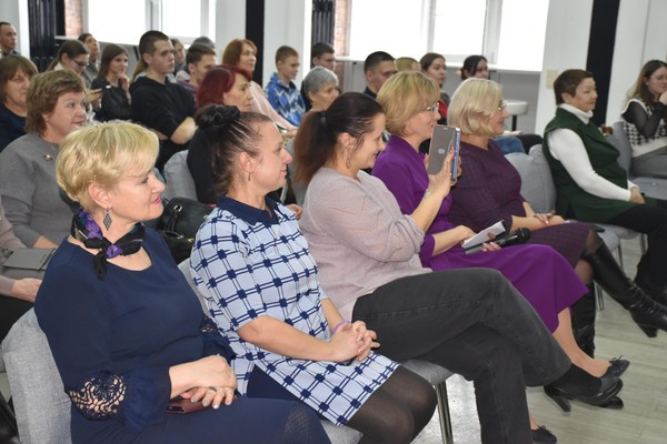 Поэзия. Рождество. Вдохновение: ваш билет на фестиваль