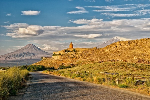 Горы, солнце и вино на юге Армении — путешествие из Еревана