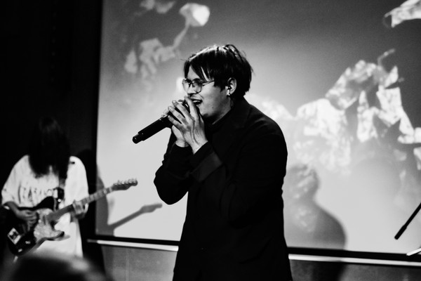 Балкон ожиданий