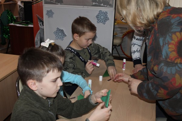 Занятие в «Активити-клубе» «Правила дорожные – детям знать положено!»