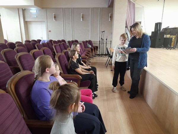 Классный час «Известный хищник»