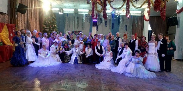 Бал «И снова кружит карнавал»