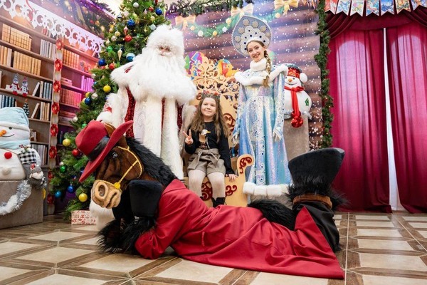 Новогодняя интермедия «Новогодние игрушки»