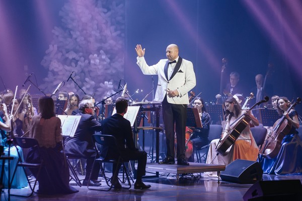 Новогодний вальс-гала