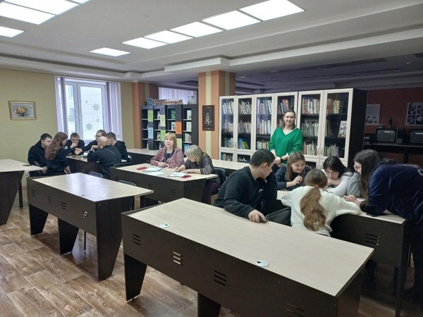 Цикл интерактивных лекций «Радуга народных промыслов»