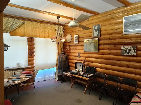 Экскурсия по мемориальной квартире поэта М. К. Луконина