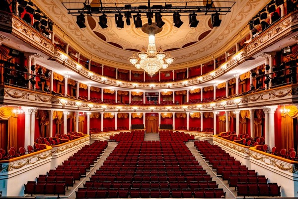 Спектакль «Мысли мудрых людей на каждый день»