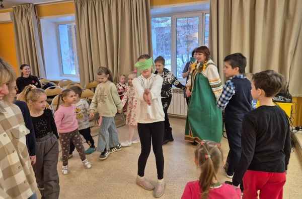 «Настали Святки: гадания, да колядки»