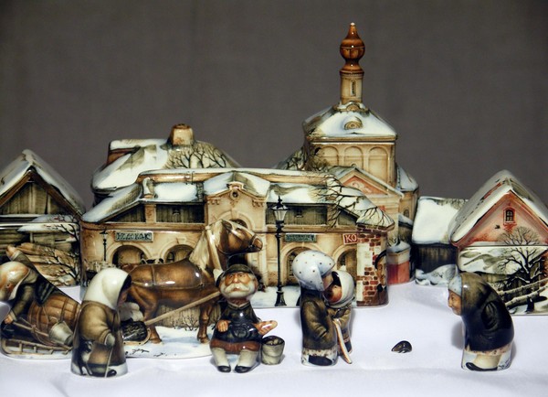 Выставка «Рождественская сказка. Фарфоровый город»