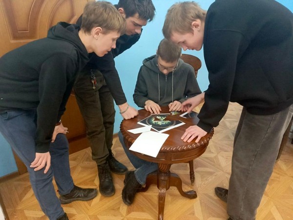 Программа «Все, что написано кистью живой»