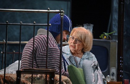 Похороните меня за плинтусом