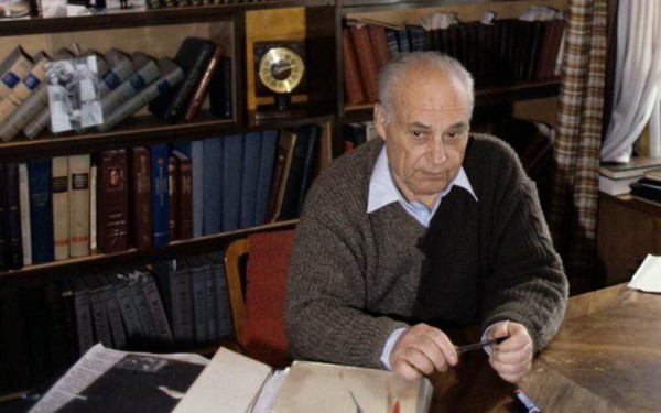 Виртуальный обзор «Любимые книги детства: история создания»