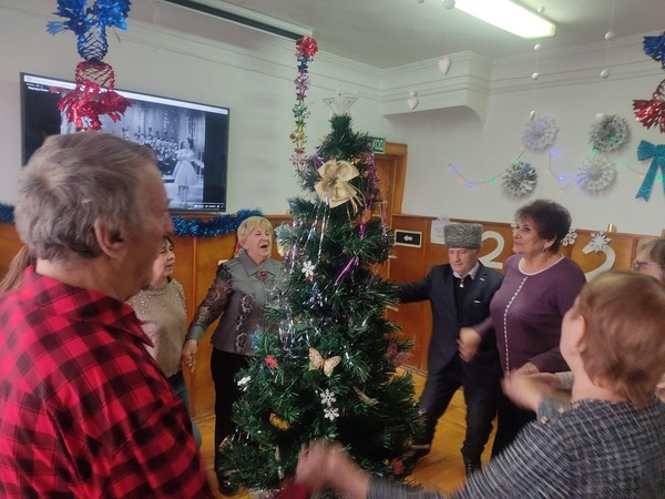 Вечер отдыха «Староновогодние чудеса»