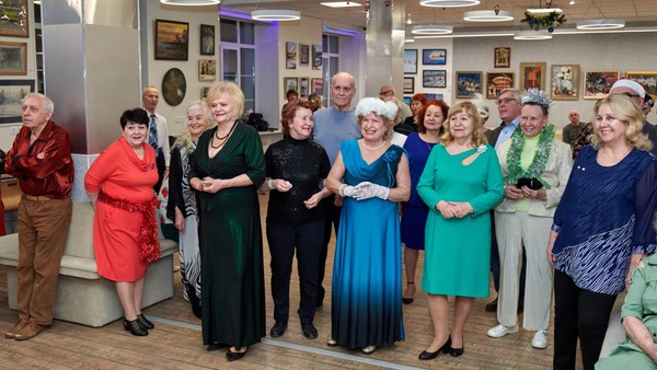 Танцевальный вечер «Зимняя сказка для своих»