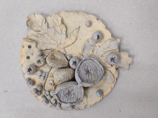 Выставка «Декоративные тарелки»