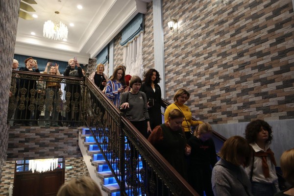 Экскурсия «Зритель в стране чудес»