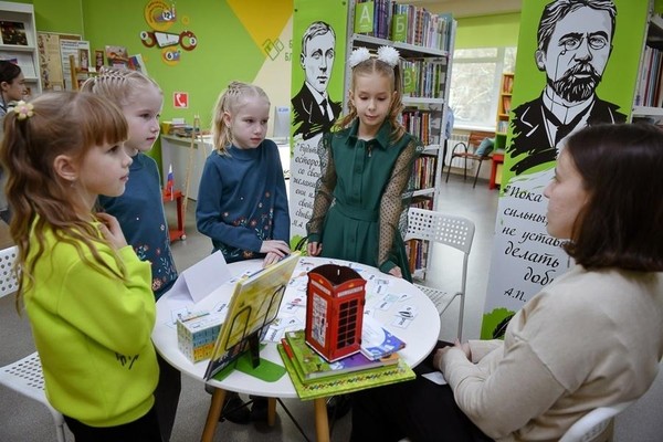 Час истории «Сатира подобная сказке»