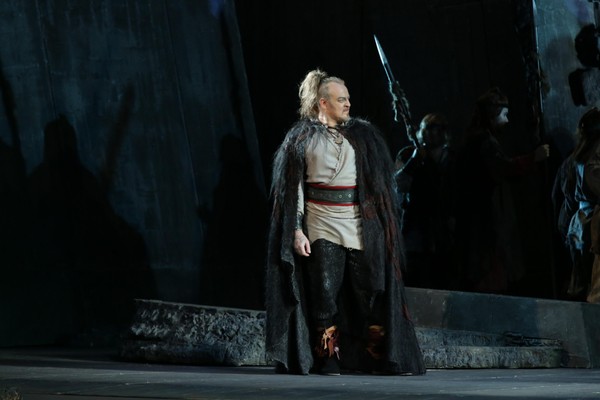 Опера «Аттила»