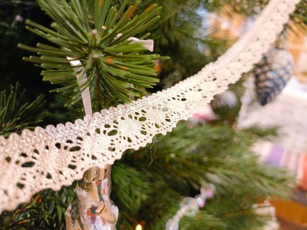 Мастер-класс «Кружево зимы» в технике аппликации из бумаги