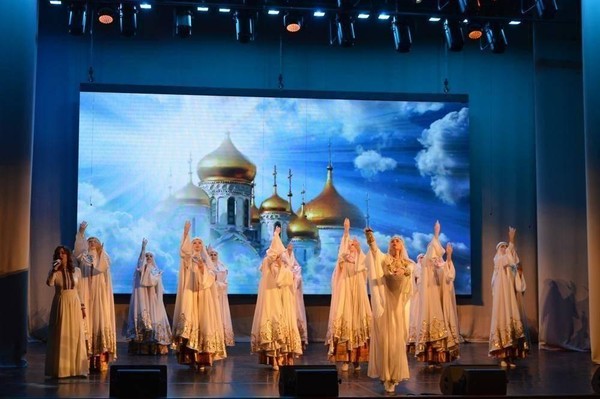 Большой праздничный концерт «От Рождества к Рождеству»