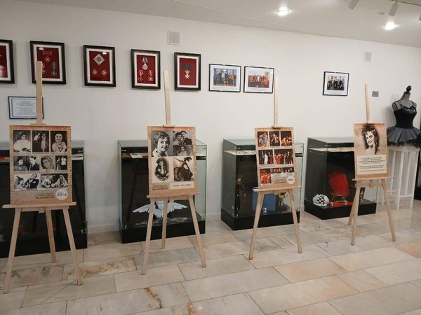 Выставка «Виват, артист! Народная артистка РСФСР Елена Волошина»
