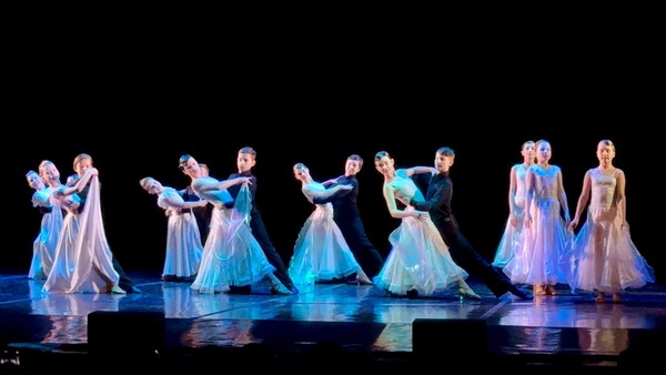 «Особенности исполнения танца вальс»