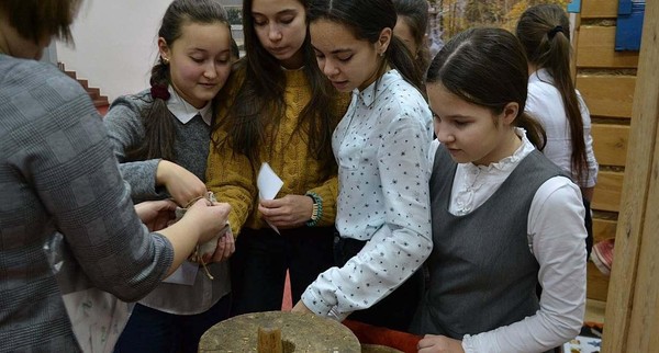 Квест «В поисках музейных экспонатов»