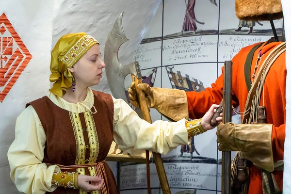 Костюмированная экскурсия по башне Маховой