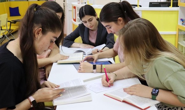 Квест «Книжный лабиринт»