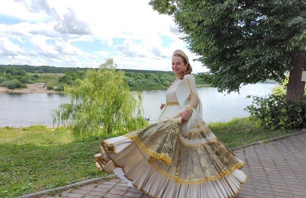 Лидия Музалёва. Во мне поёт любовь к России