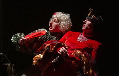 Дмитрий Аверин