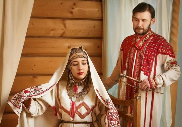 Лекция «Атрибуты свадебного костюма»