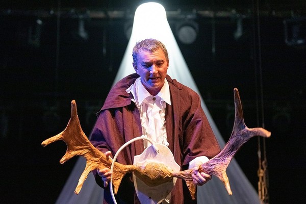 ВИВАТ АРТИСТ