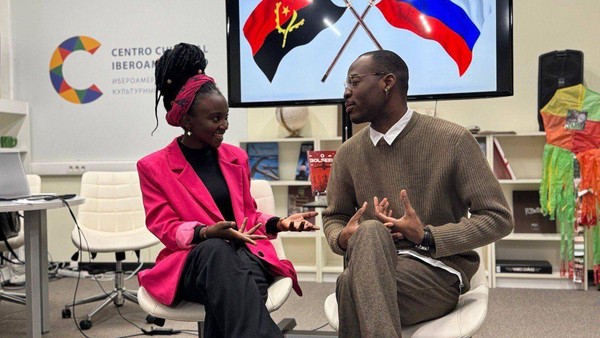 Ангольцы в России: встреча разговорного клуба на португальском языке