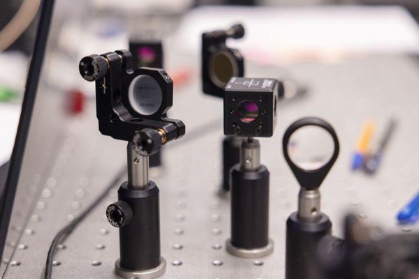 Мастер класс «Интерференция: от природы света до квантового ластика»