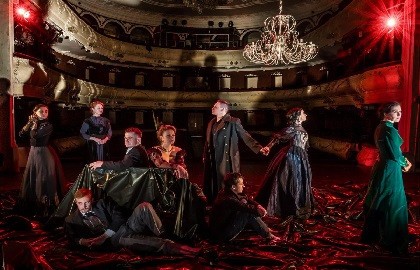 Каренины. Лабиринты памяти