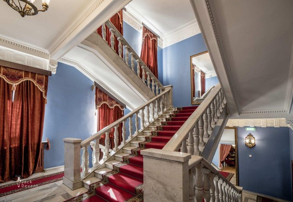 Экскурсия по Пермскому театру оперы и балета