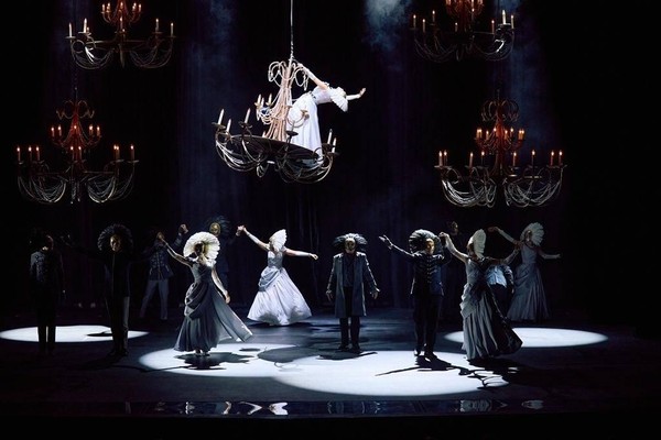 Спектакль «Маскарад»