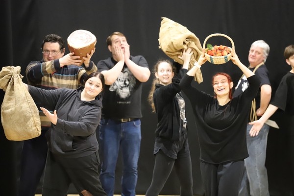 Спектакль «Волшебное кольцо»