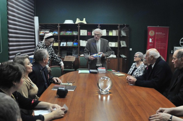 Заседание музыкально-литературной студии «Литератор»