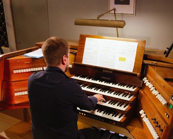 Орган и вокал