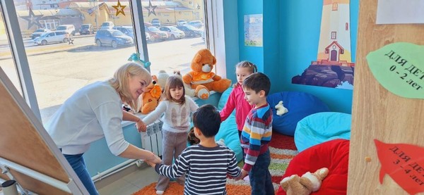 Программа «Маленький читайка: снеговик и его друзья»