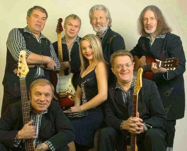 Концерт «Поющие гитары»