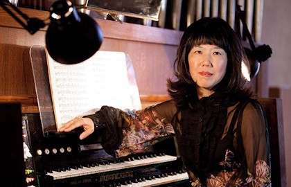 Орган поет о Рождестве