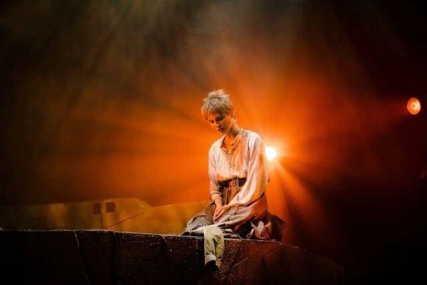 Спектакль «По ком звонит колокол»